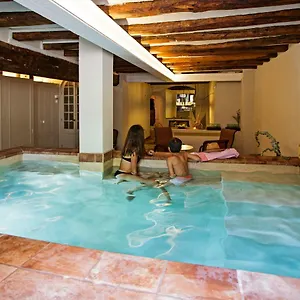 https://el-jardinet-de-sant-esteve-olot.catalonia-hotels.com